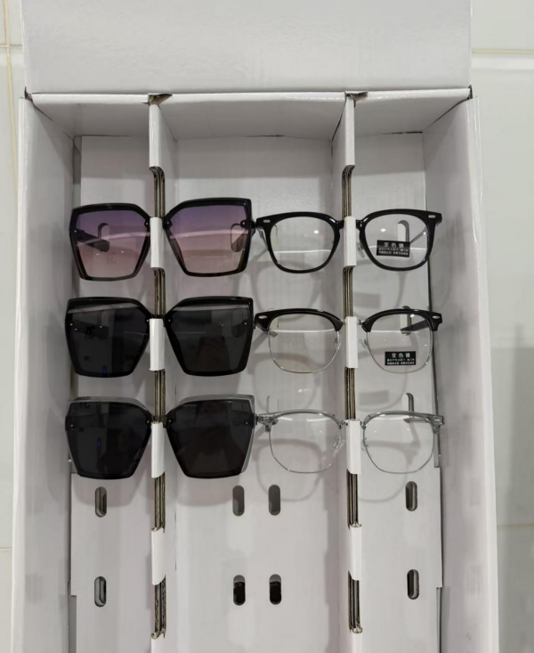 Display Stand Compatible with Various Sunglasses